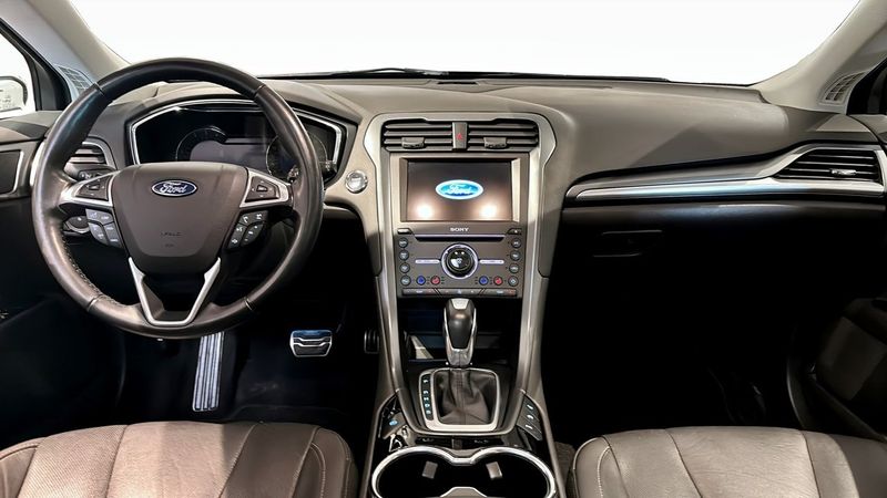 Ford Mondeo bild 4