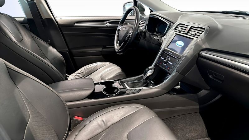 Ford Mondeo bild 3
