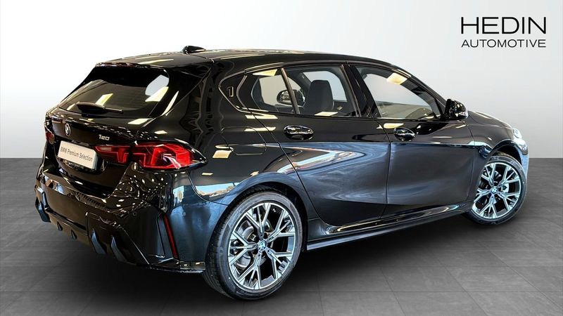 BMW 120 bild 2
