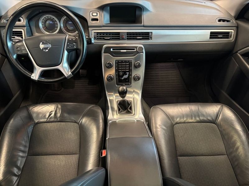 Volvo V70 bild 4