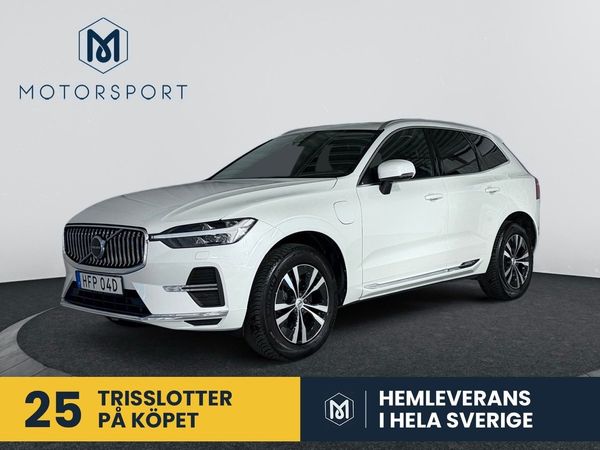 Volvo XC60 Recharge T6 AWD Core Edition Drag Värmare Kamera Pano - 2024