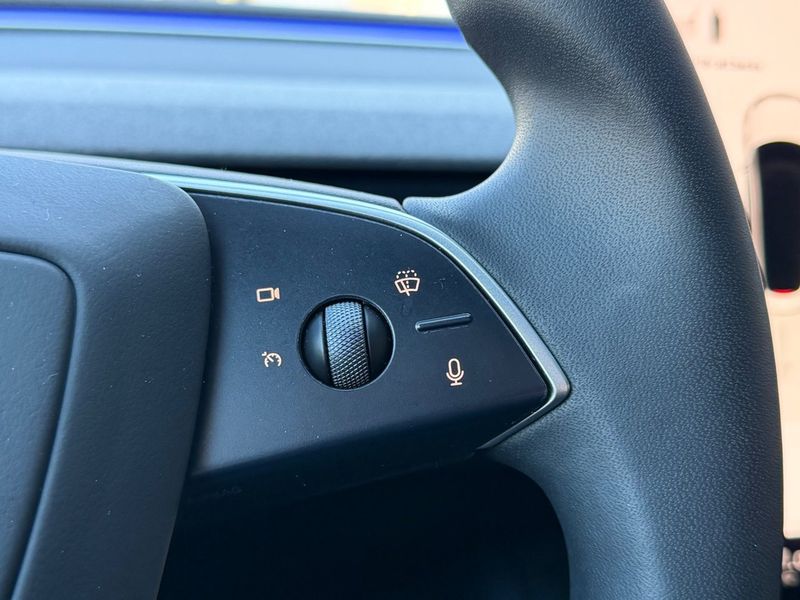 Tesla Model 3 bild 23