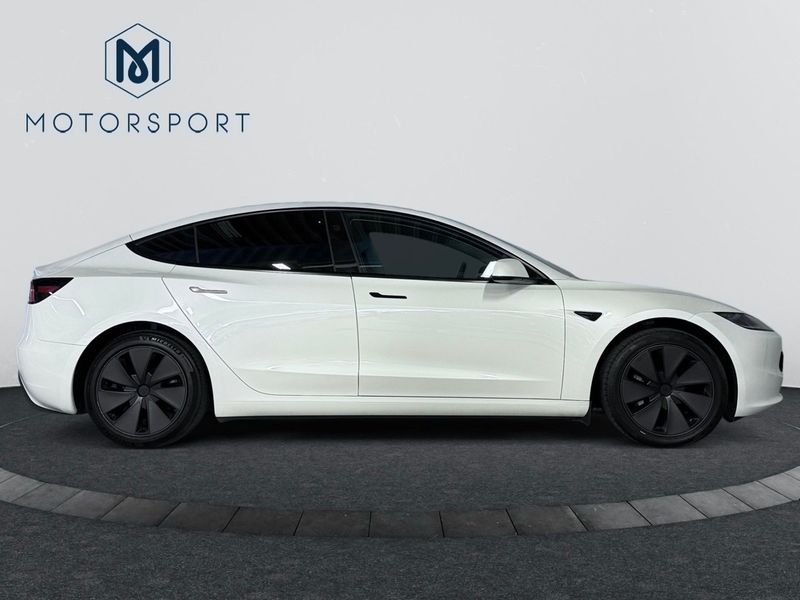 Tesla Model 3 bild 8