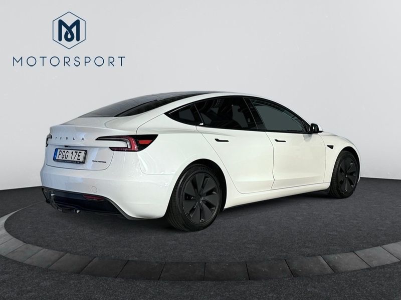 Tesla Model 3 bild 7