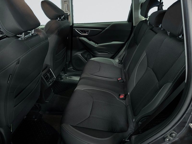Subaru Forester bild 14