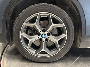BMW X1 bild 12