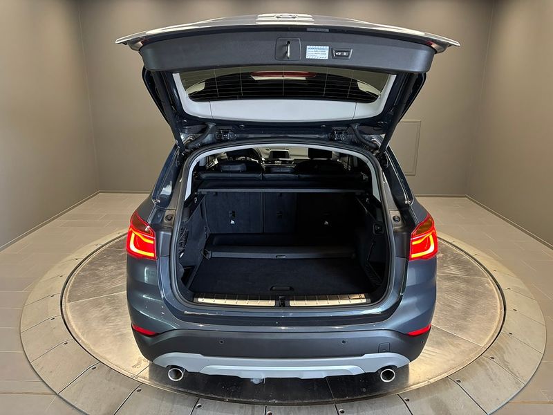 BMW X1 bild 9