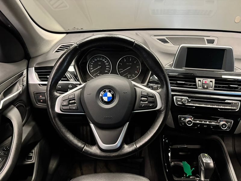 BMW X1 bild 18