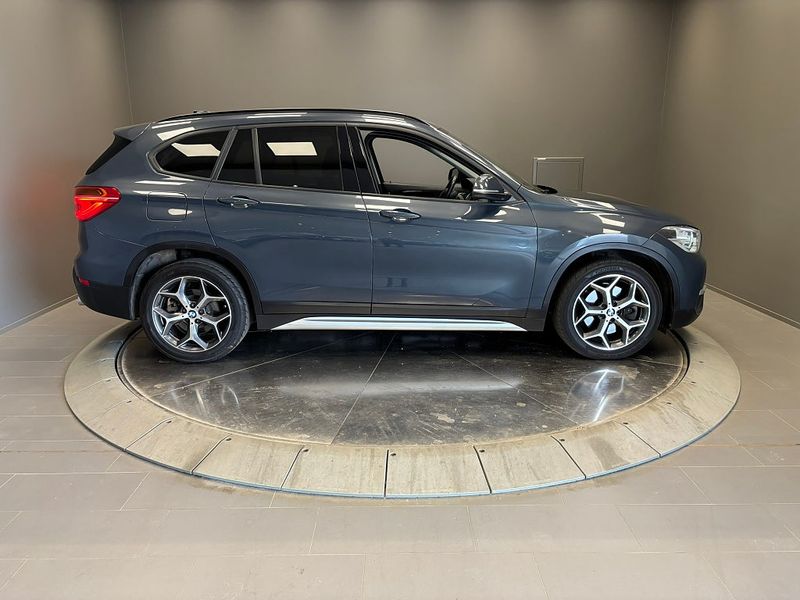 BMW X1 bild 6