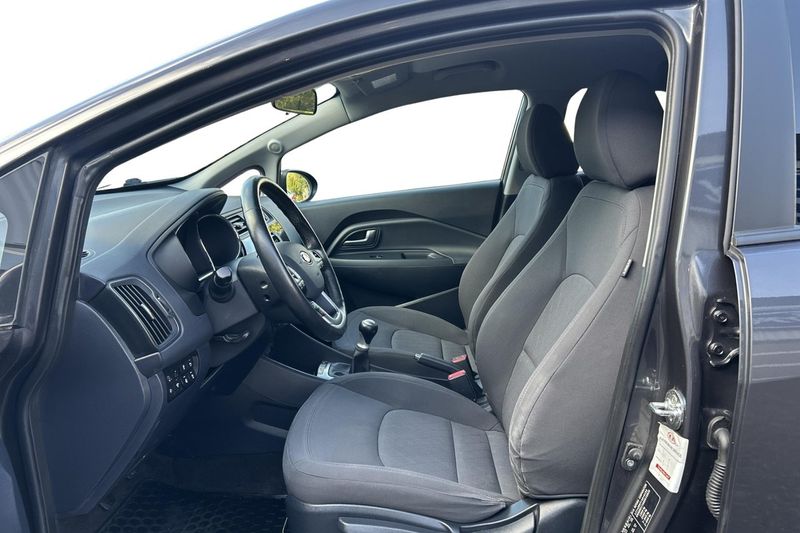 Kia Rio bild 14