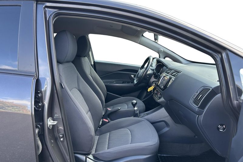 Kia Rio bild 16