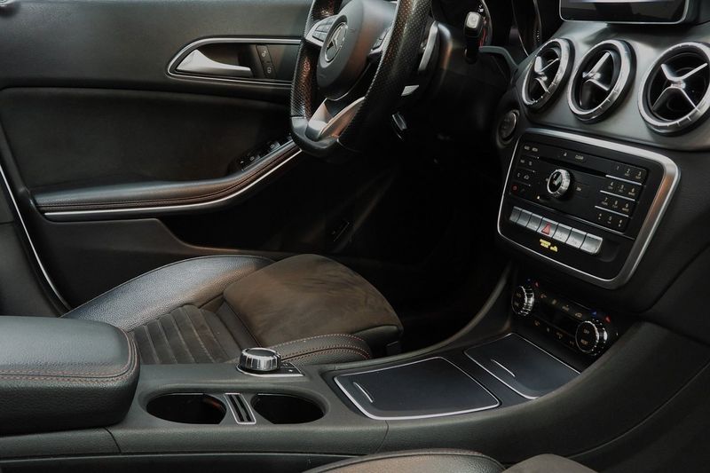 Mercedes CLA220 bild 17
