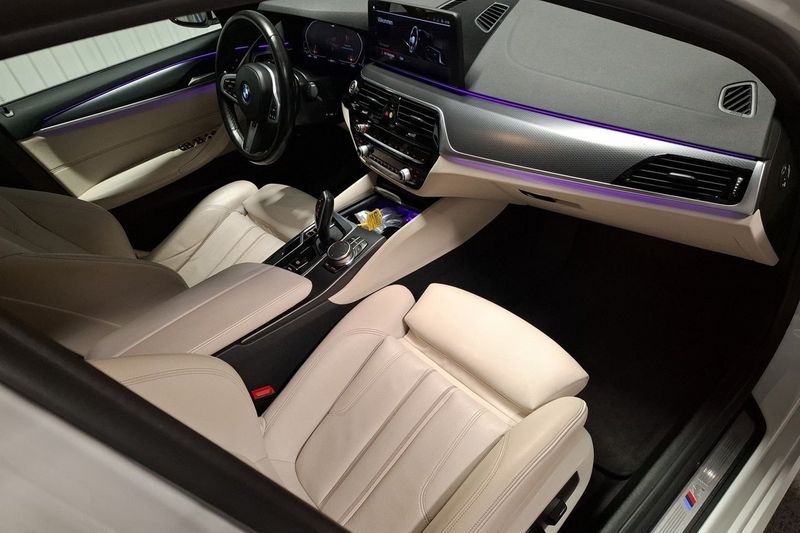 BMW 520 bild 11