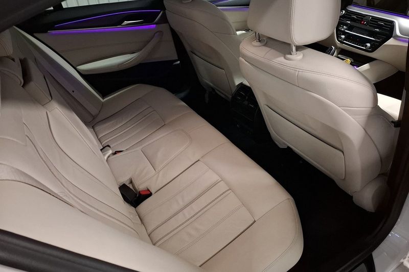 BMW 520 bild 13