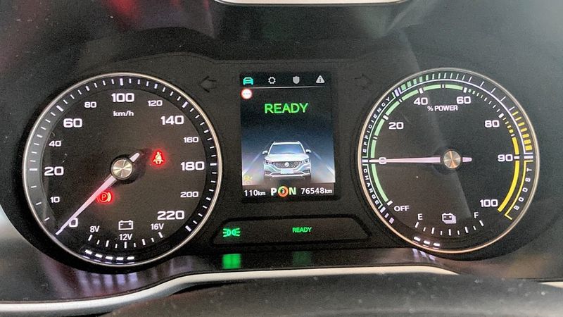 MG ZS EV bild 10