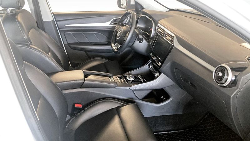 MG ZS EV bild 3