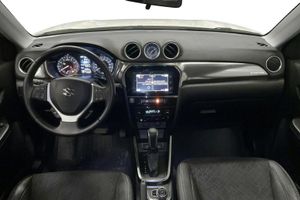 Suzuki Vitara bild 6