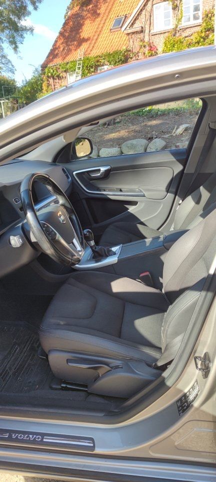 Volvo S60 bild 7