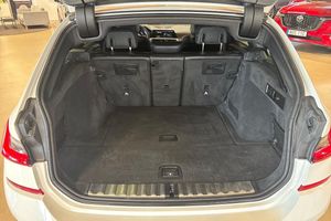 BMW 320 bild 21