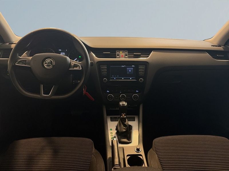 Skoda Octavia bild 8