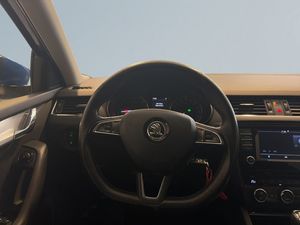 Skoda Octavia bild 9