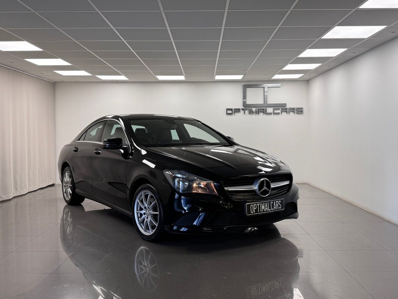 Mercedes CLA200