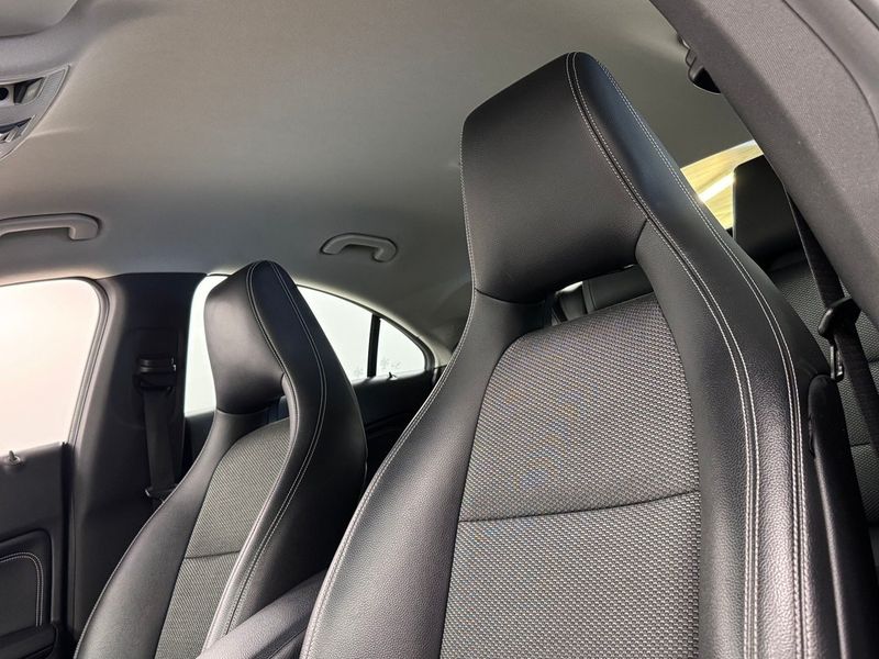 Mercedes CLA200 bild 8