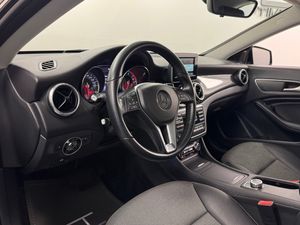 Mercedes CLA200 bild 6