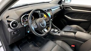 MG ZS EV bild 11