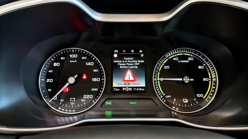 MG ZS EV bild 17