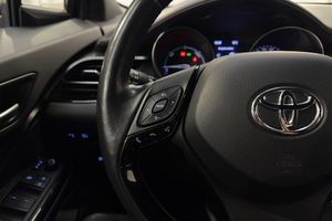 Toyota C-HR bild 11