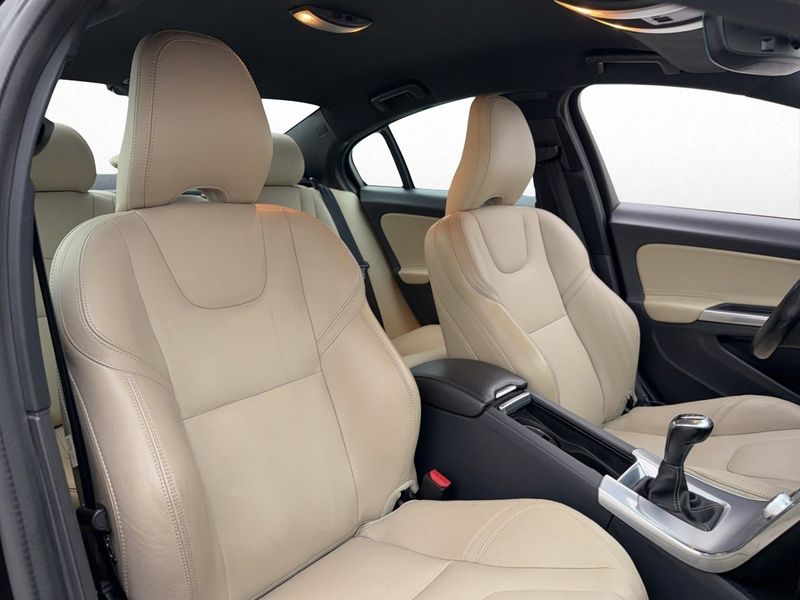Volvo S60 bild 21