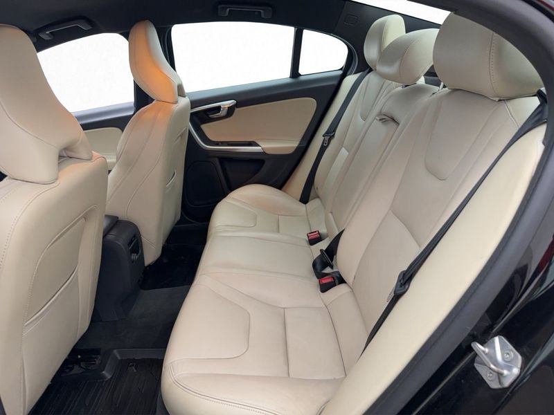 Volvo S60 bild 22