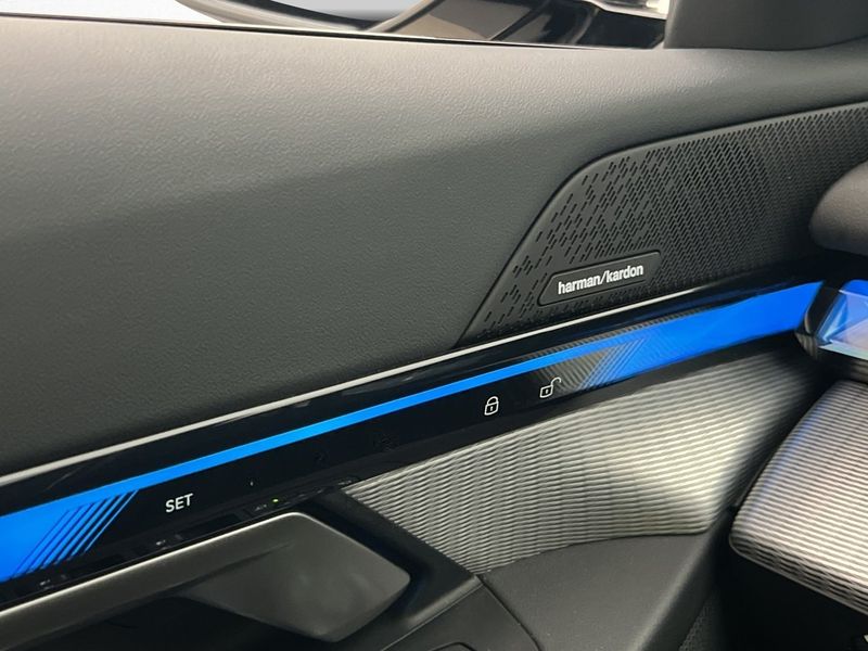 BMW i5 bild 15