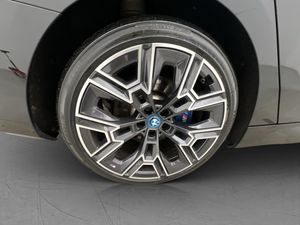 BMW i5 bild 36