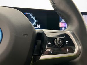 BMW i5 bild 21