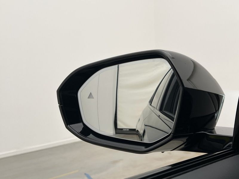 BMW i5 bild 11