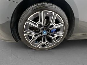 BMW i5 bild 37