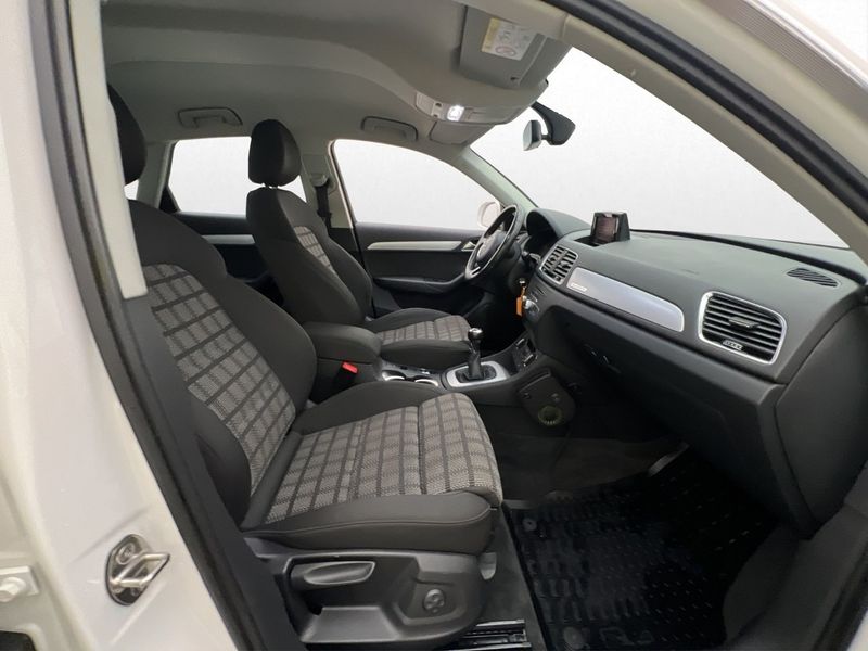Audi Q3 bild 22