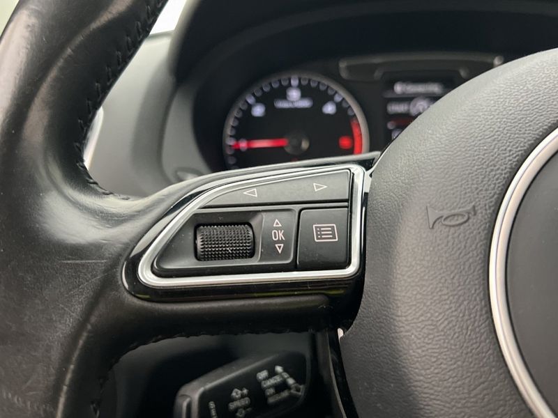 Audi Q3 bild 15