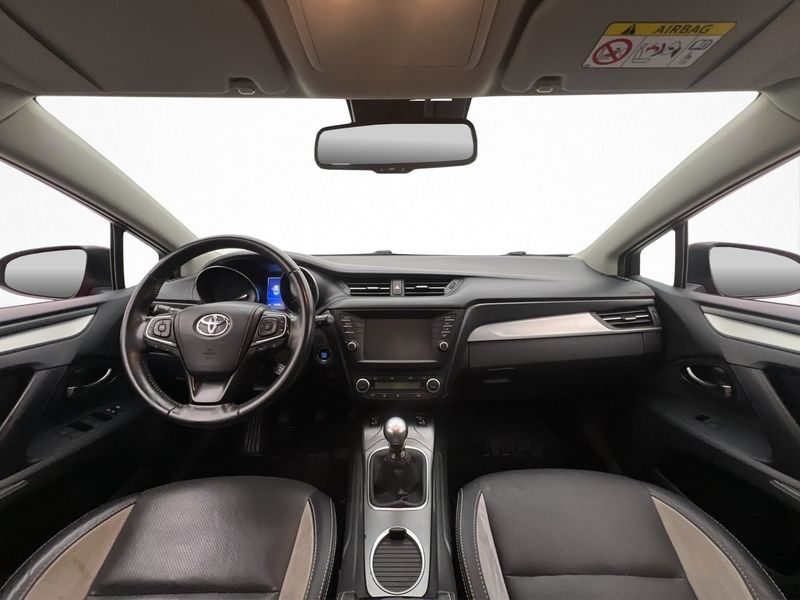 Toyota Avensis bild 13