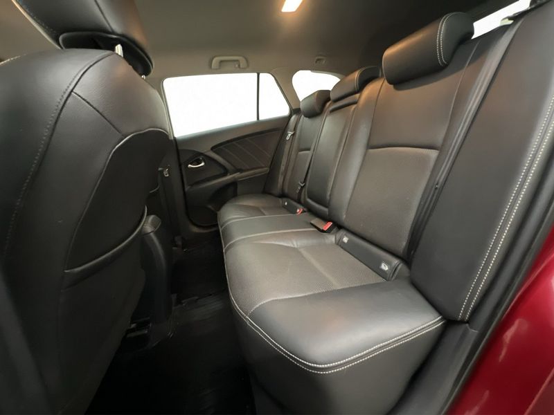Toyota Avensis bild 28