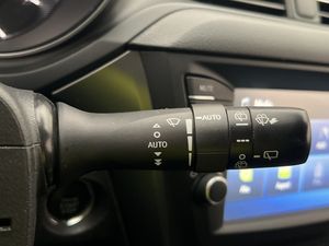 Toyota Avensis bild 20