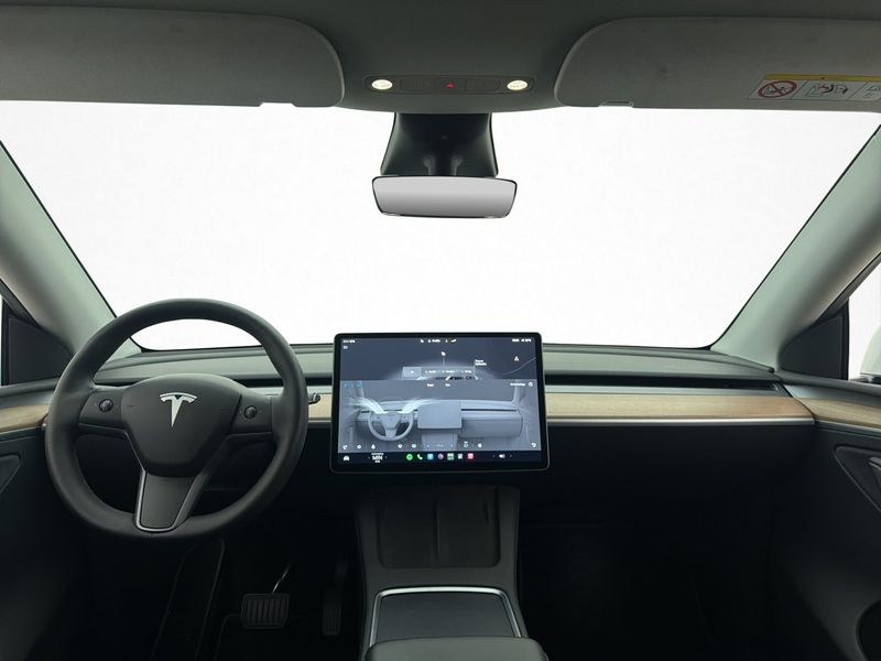 Tesla Model Y bild 13