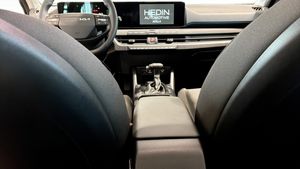 Kia K4 bild 14