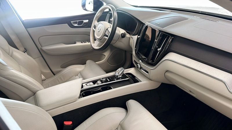 Volvo XC60 bild 3