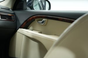 Volvo S80 bild 14
