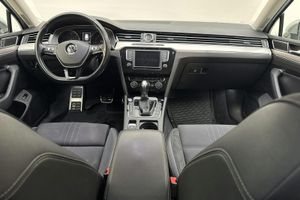 Volkswagen Passat bild 6
