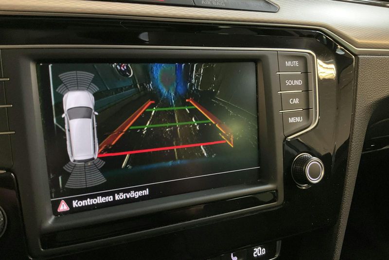 Volkswagen Passat bild 11