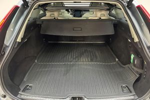 Volvo V90 bild 9
